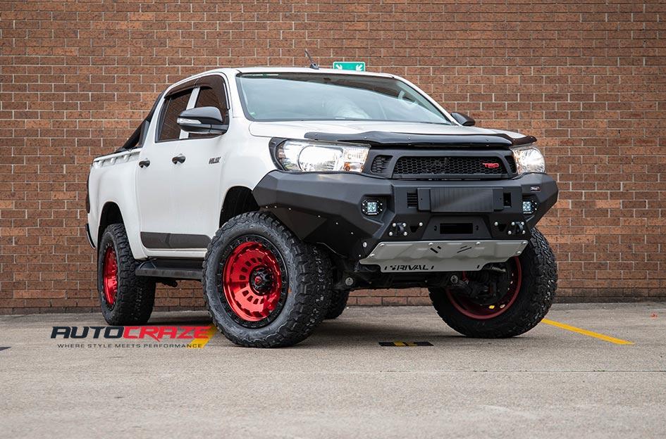 TOYOTA HILUX N80 4WD ZEPHYR CANDY RED